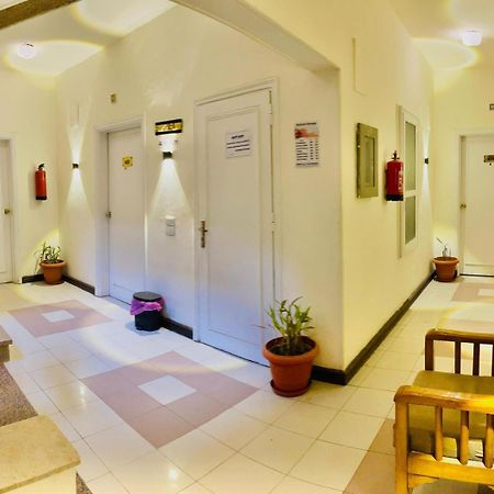 Merry Land Hotel & Roof Top Nile Restaurant ルクソール エクステリア 写真